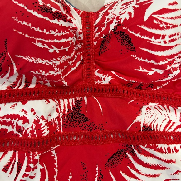 🇺🇸SALE🎈 LA BLANCA • Red and White One Piece Bathing Suit • size 6 - Picture 2 of 11